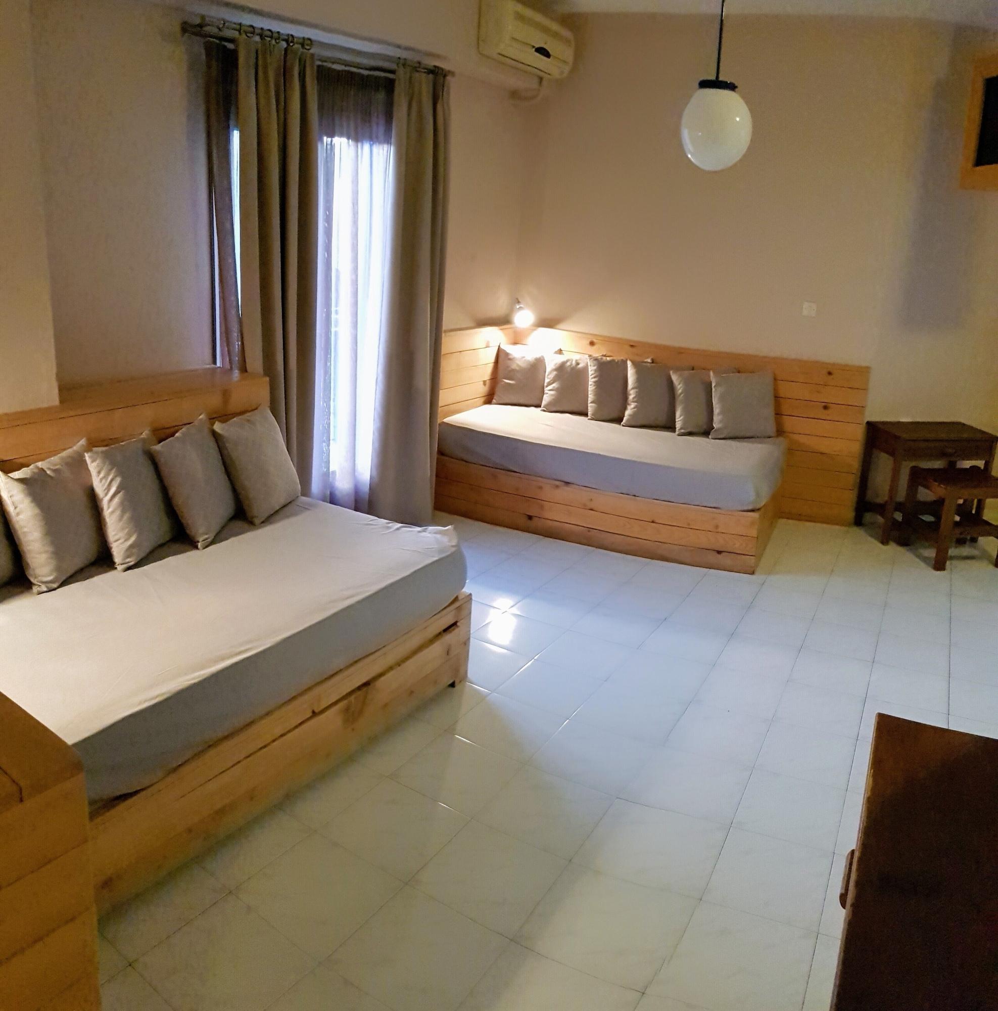 Anemos Hotel Polychrono Luaran gambar