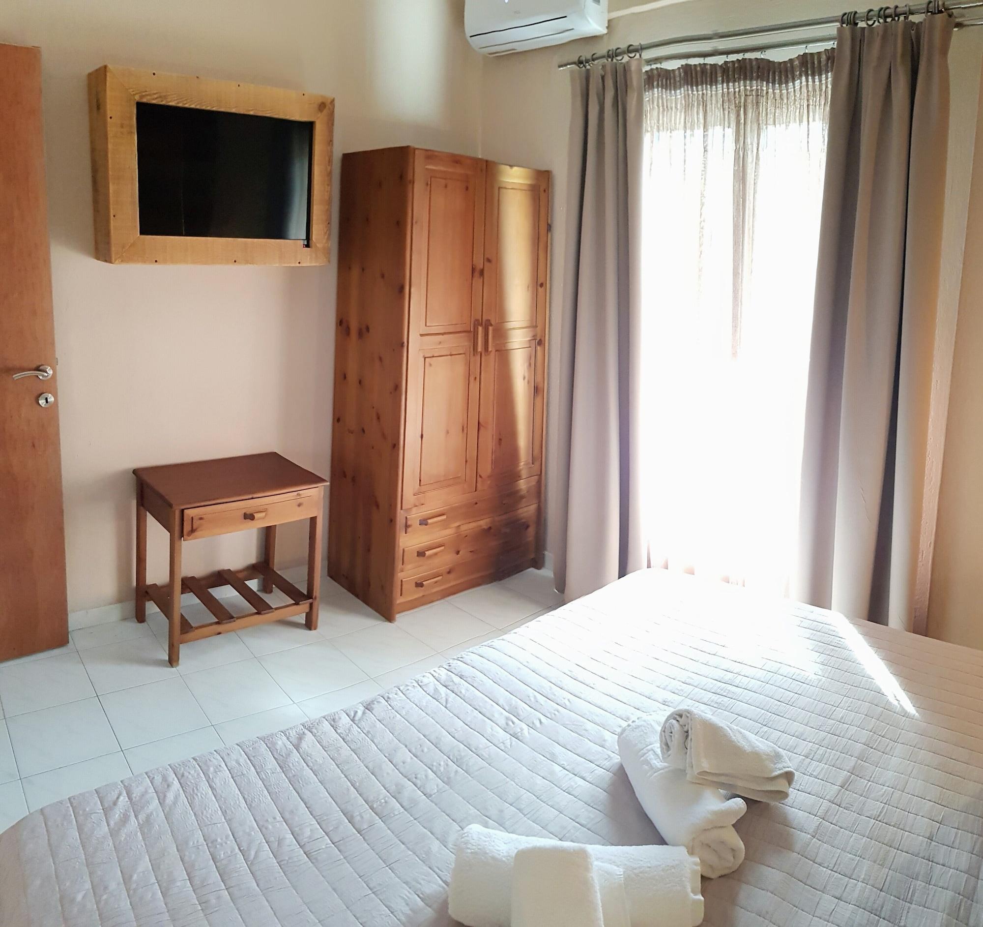 Anemos Hotel Polychrono Luaran gambar