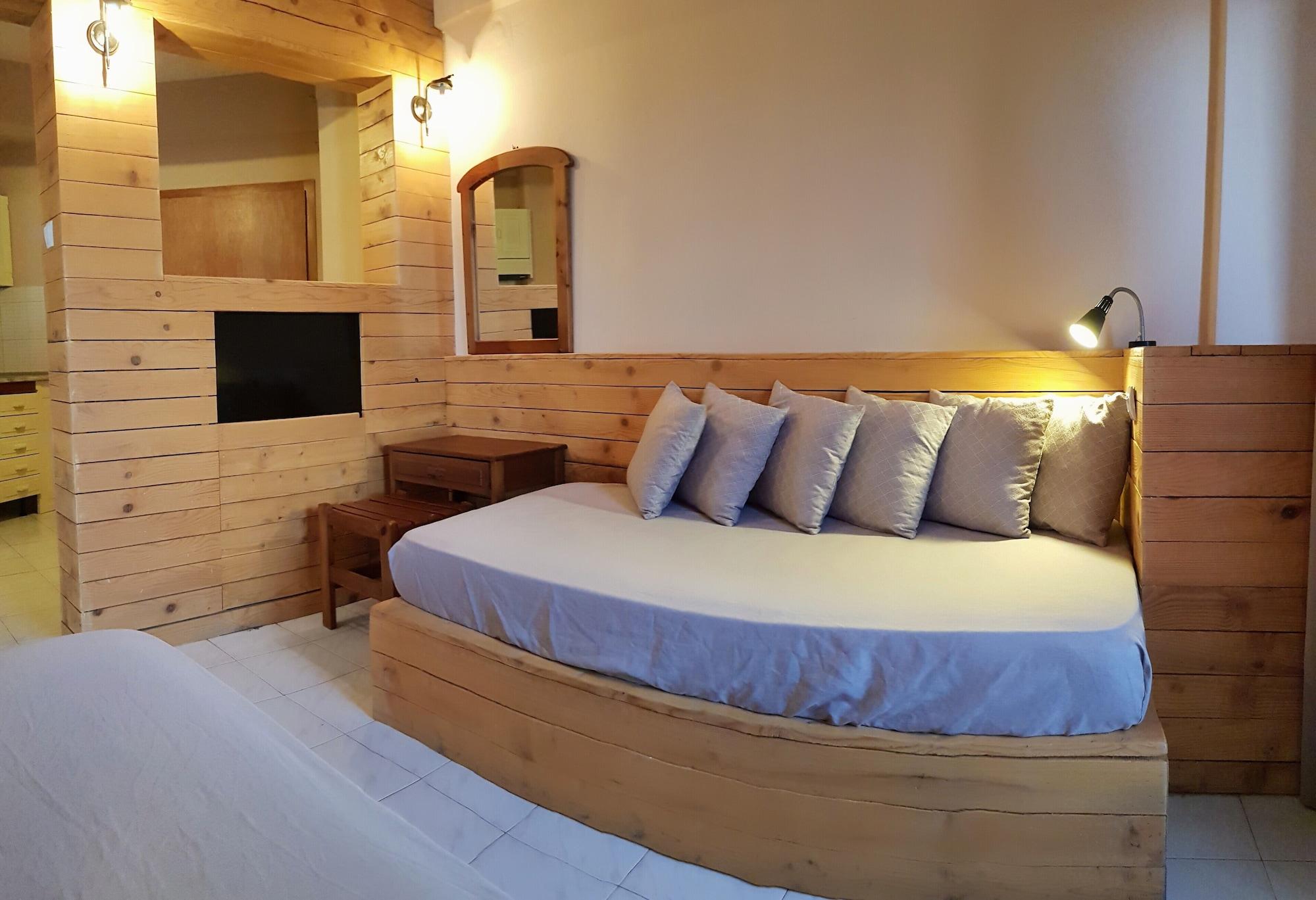 Anemos Hotel Polychrono Luaran gambar