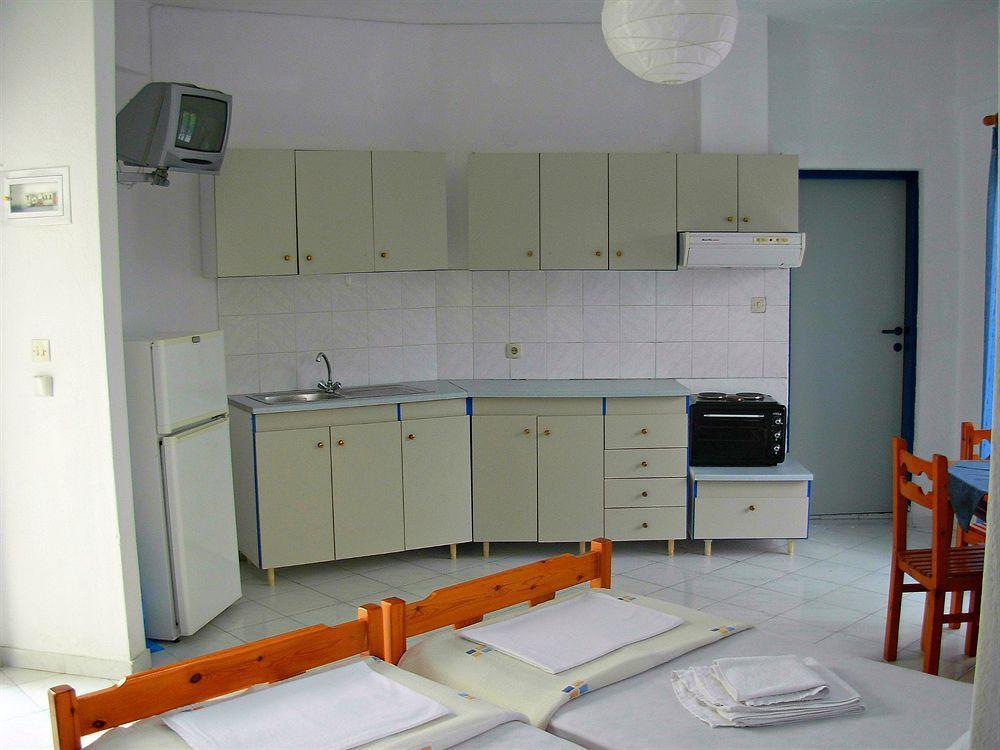 Anemos Hotel Polychrono Luaran gambar