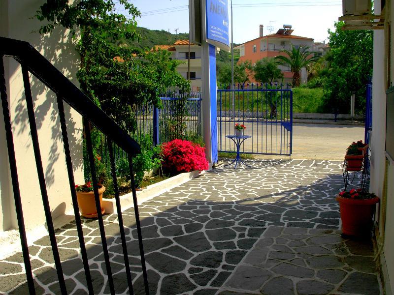 Anemos Hotel Polychrono Luaran gambar