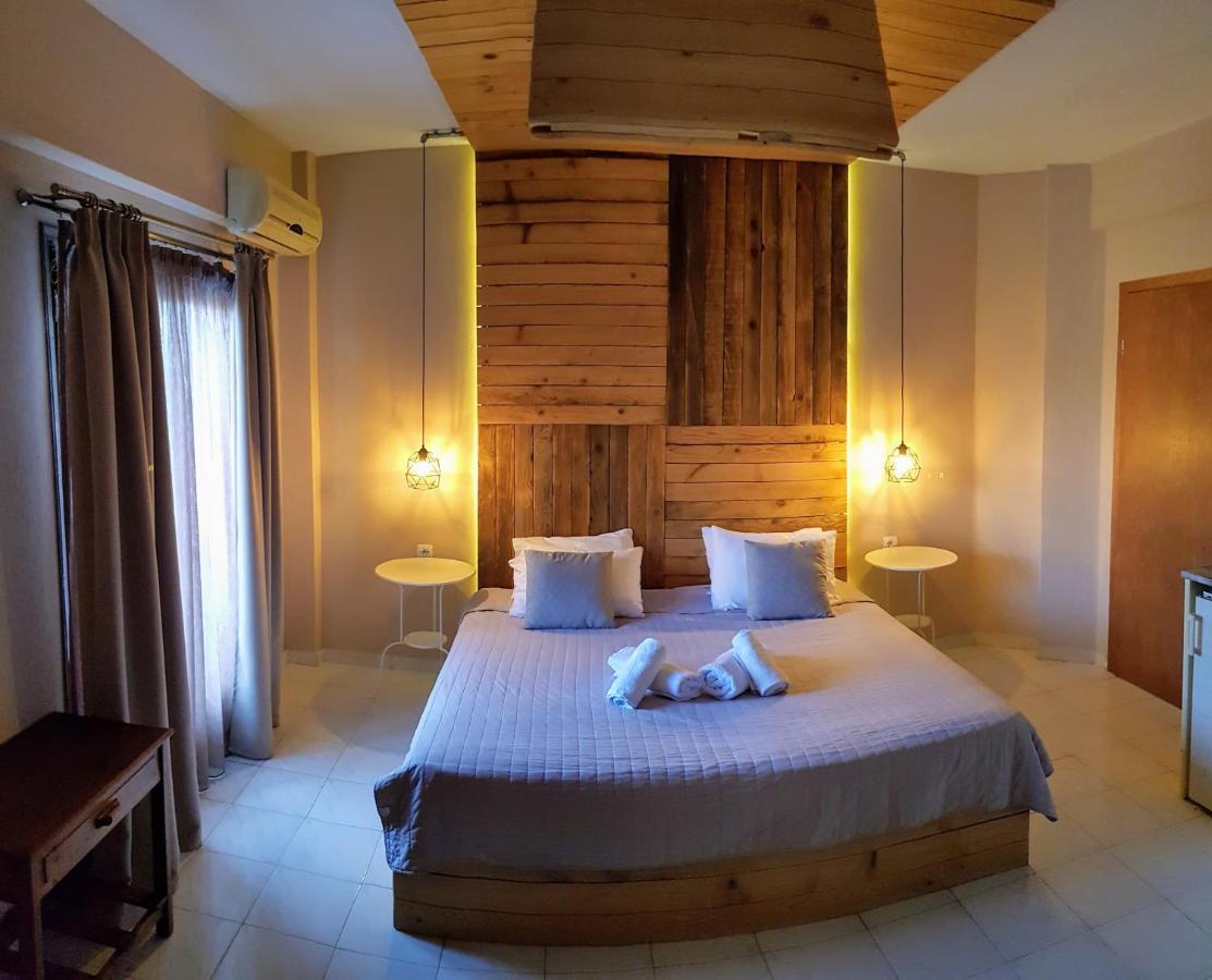 Anemos Hotel Polychrono Luaran gambar